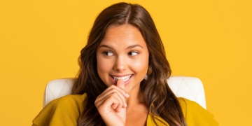 7 Reasons Why You Should Tint Your Eyebrows - Waxxpot Waxing Salon